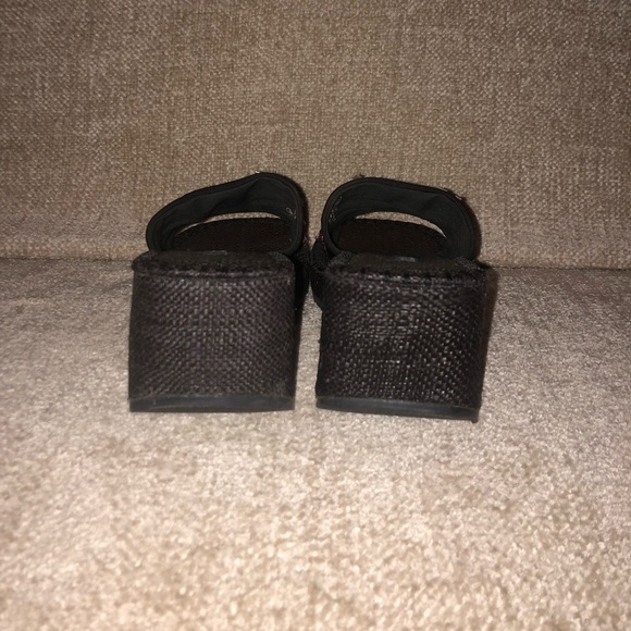 Nicole Black Wedge - Size 7 - Picture 3 of 6